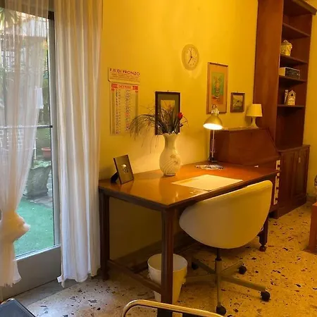 La Casa Di Mio Padre Неаполь